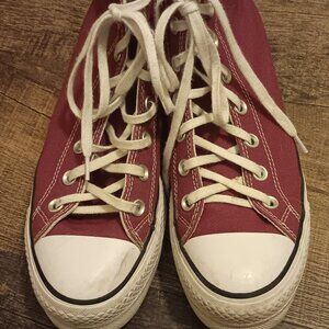 Magenta Platform Converse